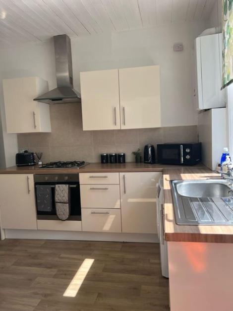 Moorfield Street Guesthouse Leeds  Extérieur photo