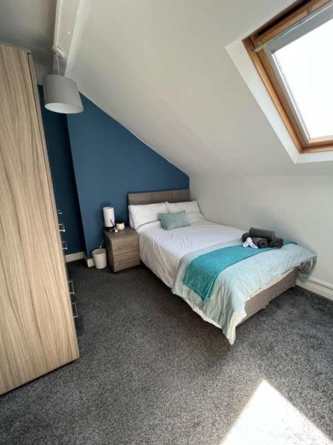 Moorfield Street Guesthouse Leeds  Extérieur photo